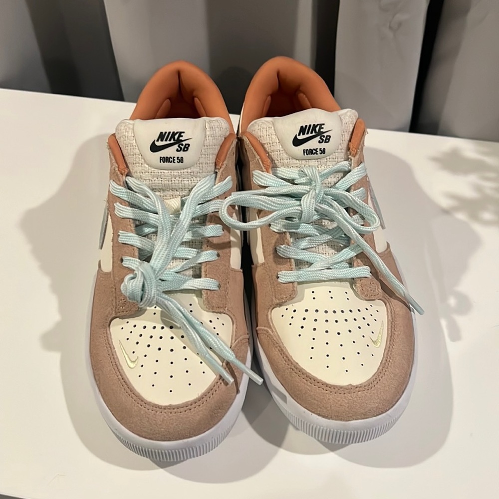 BRAND NEW Nike SB Force 58 “Have a Nice Day” Collection